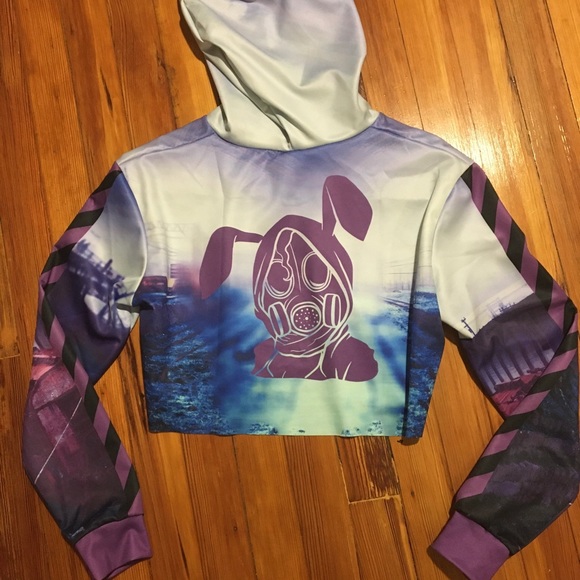 Graphic cropped hoodie - Picture 5 of 6